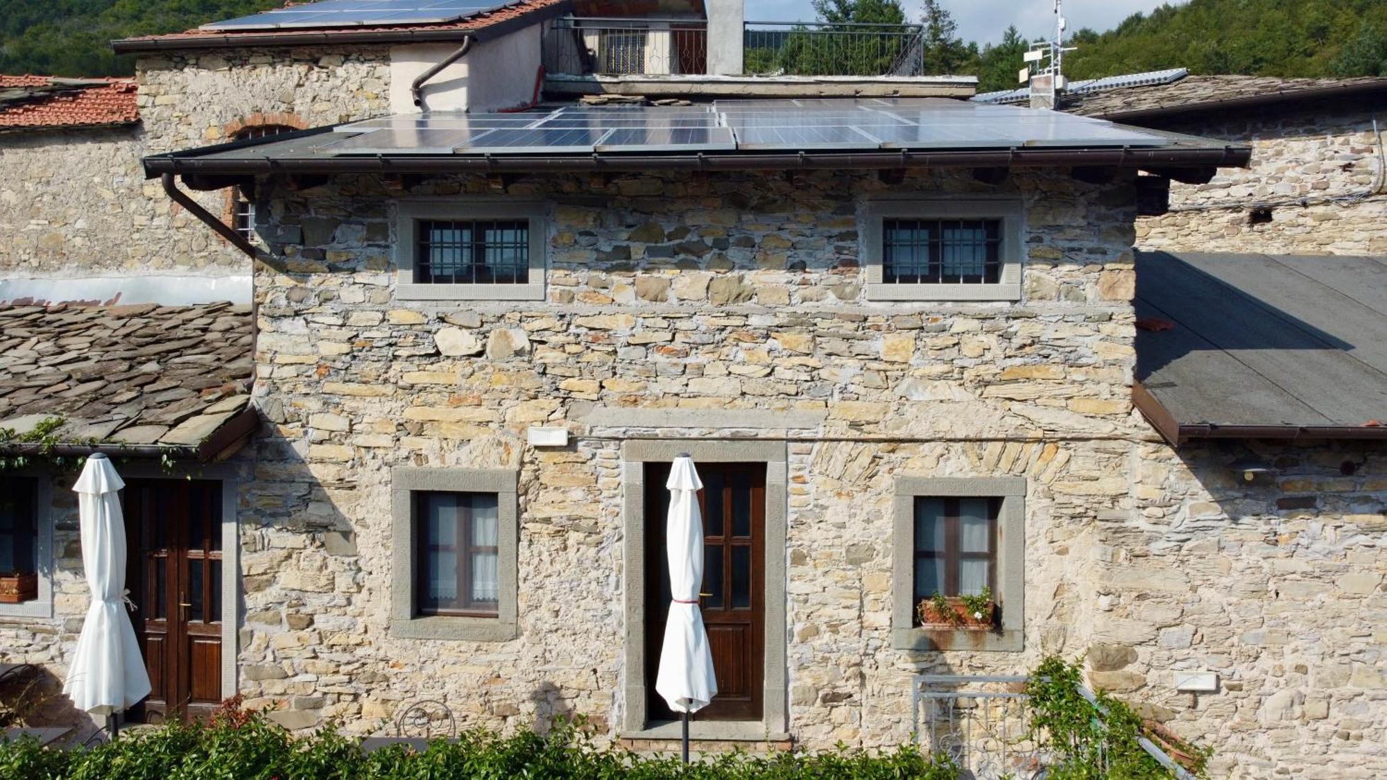 Agriturismo Montagna Verde Apella Licciana Nardi Bagian luar foto