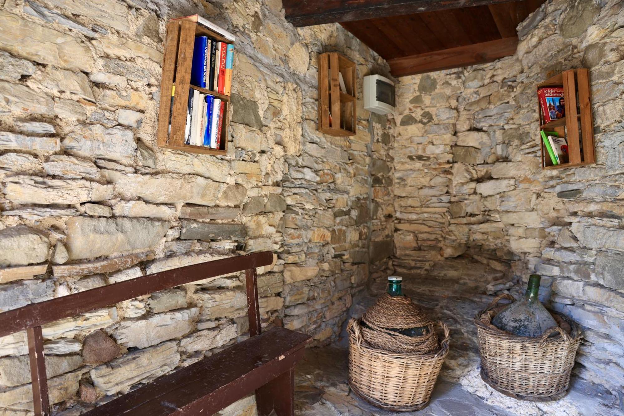 Agriturismo Montagna Verde Apella Licciana Nardi Bagian luar foto