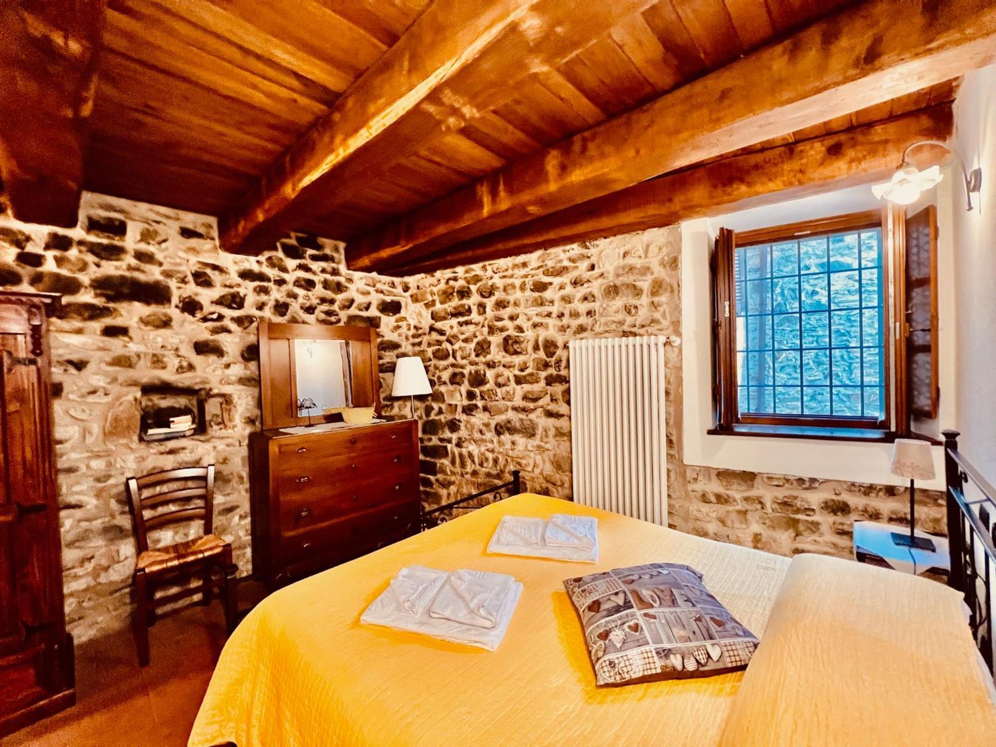 Agriturismo Montagna Verde Apella Licciana Nardi Bagian luar foto