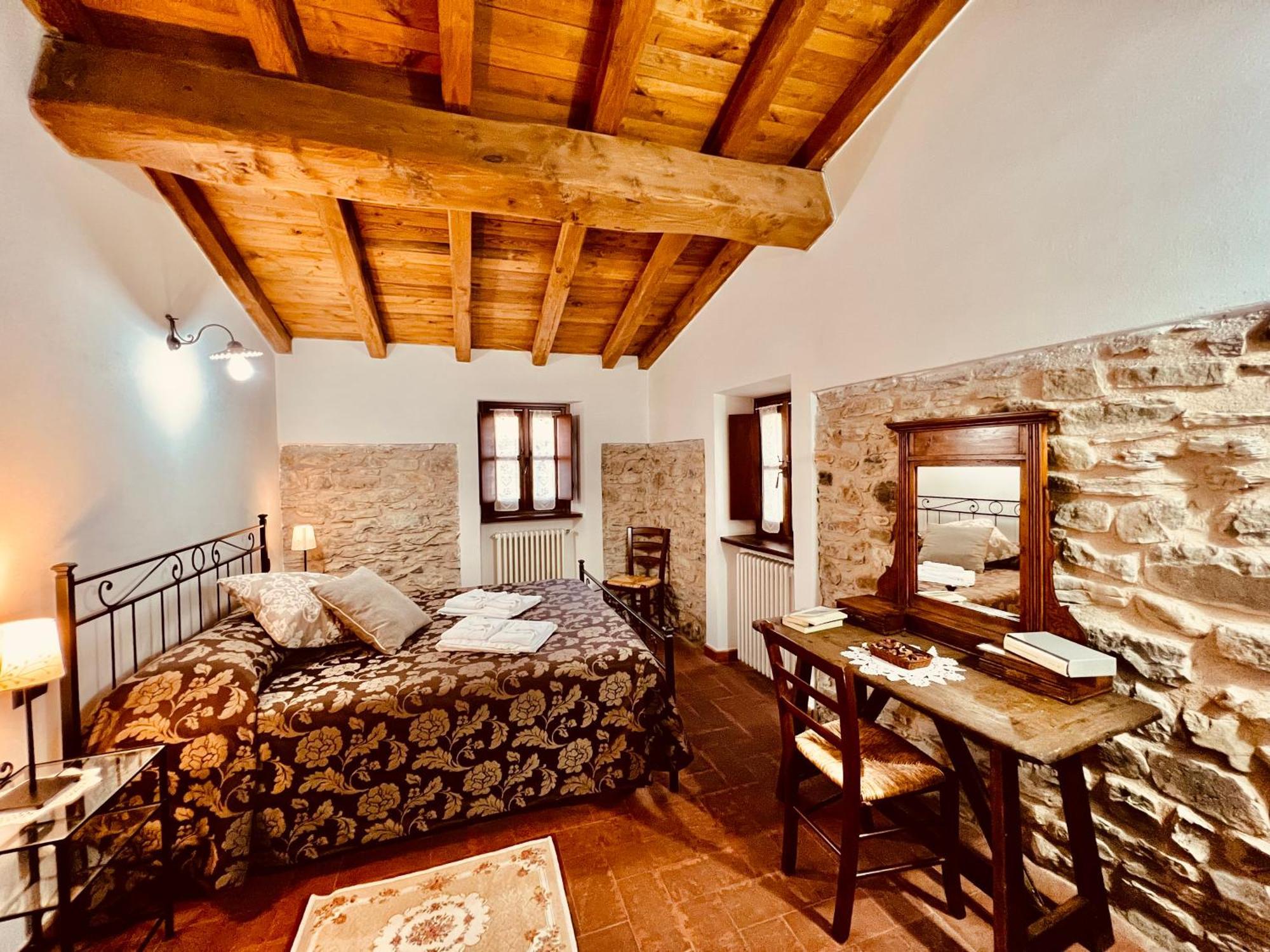 Agriturismo Montagna Verde Apella Licciana Nardi Bagian luar foto