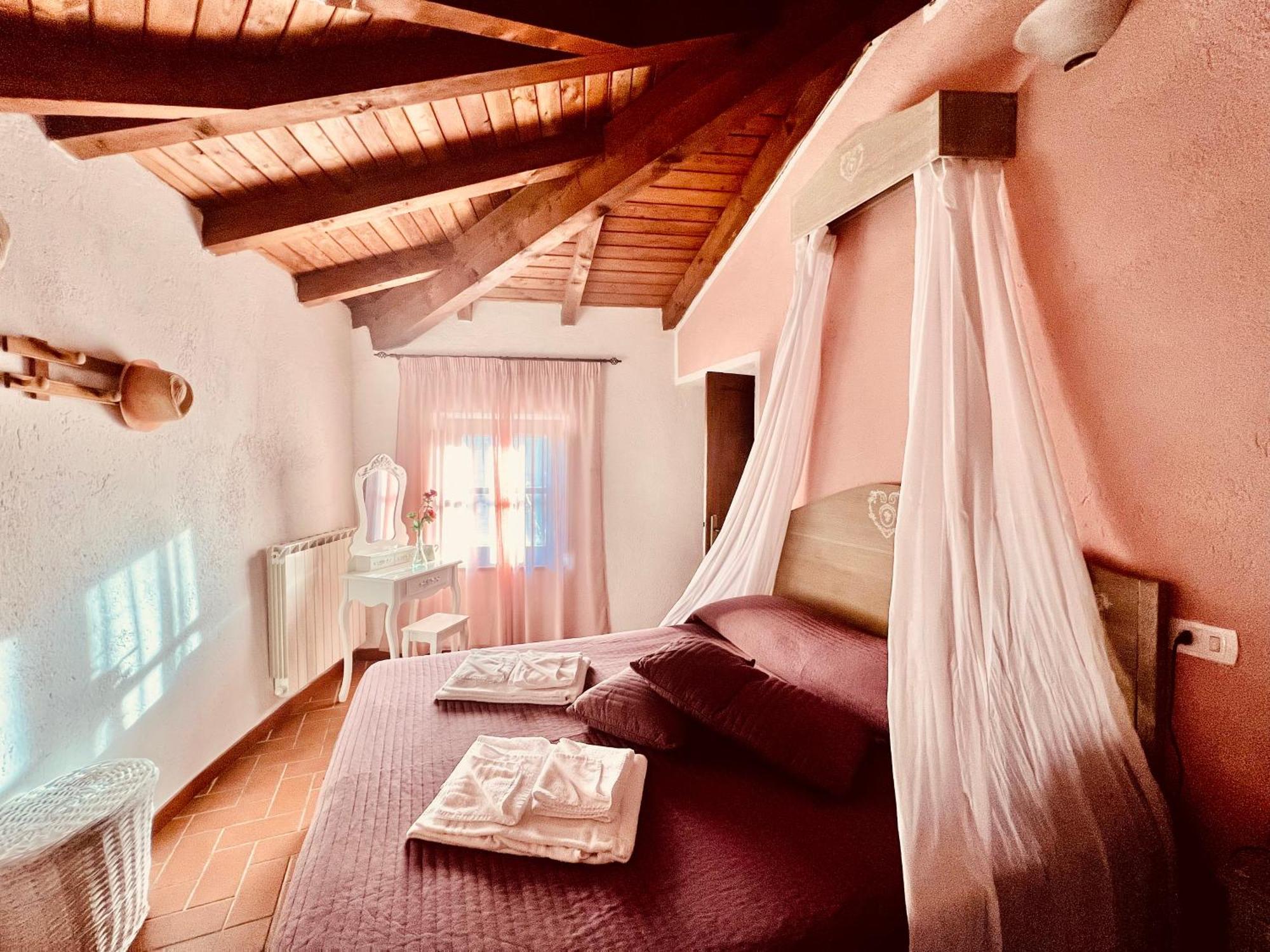 Agriturismo Montagna Verde Apella Licciana Nardi Bagian luar foto