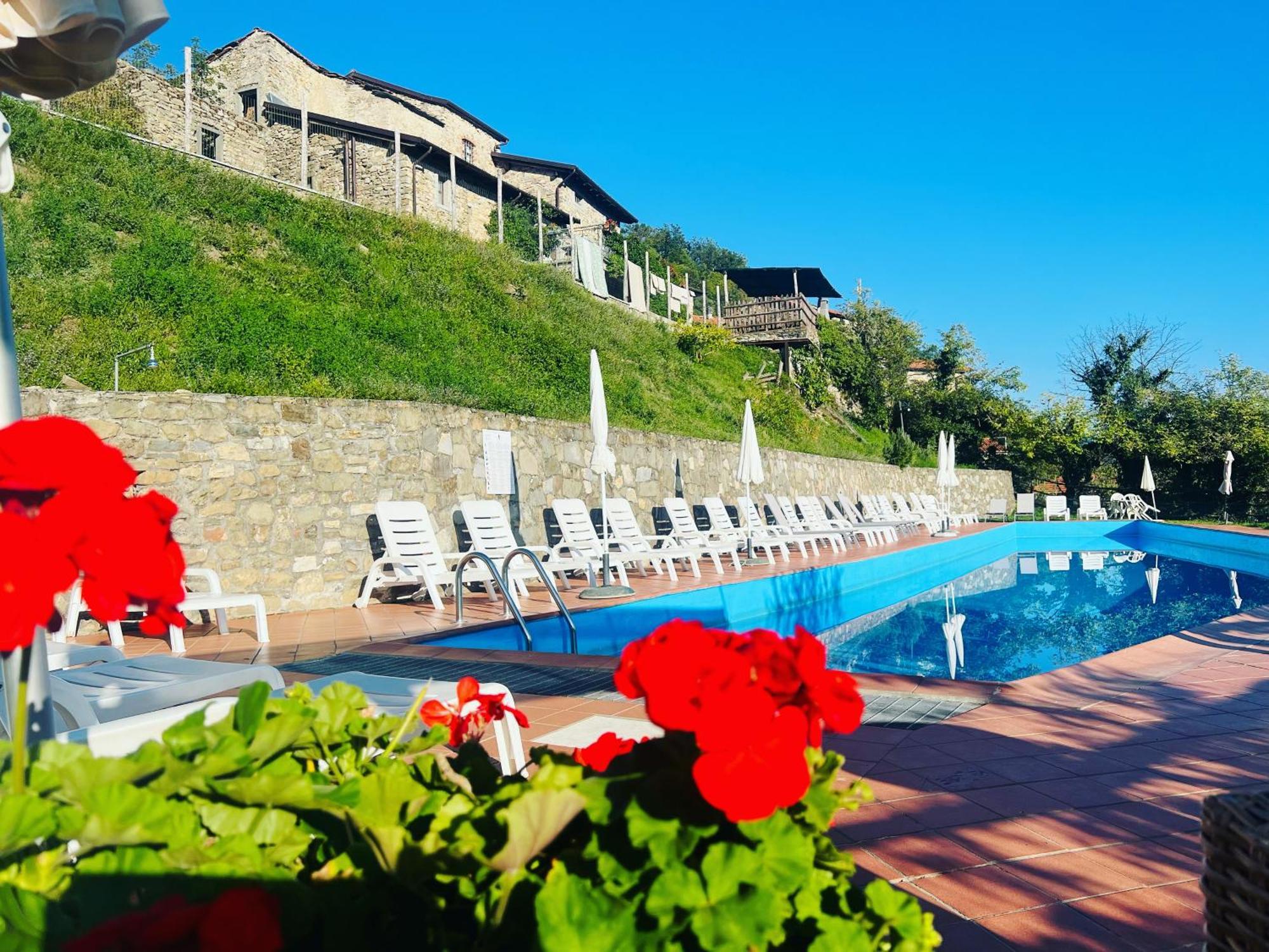 Agriturismo Montagna Verde Apella Licciana Nardi Bagian luar foto