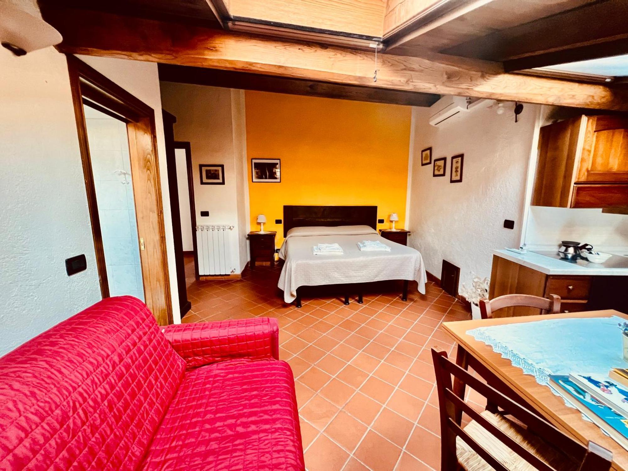 Agriturismo Montagna Verde Apella Licciana Nardi Bagian luar foto