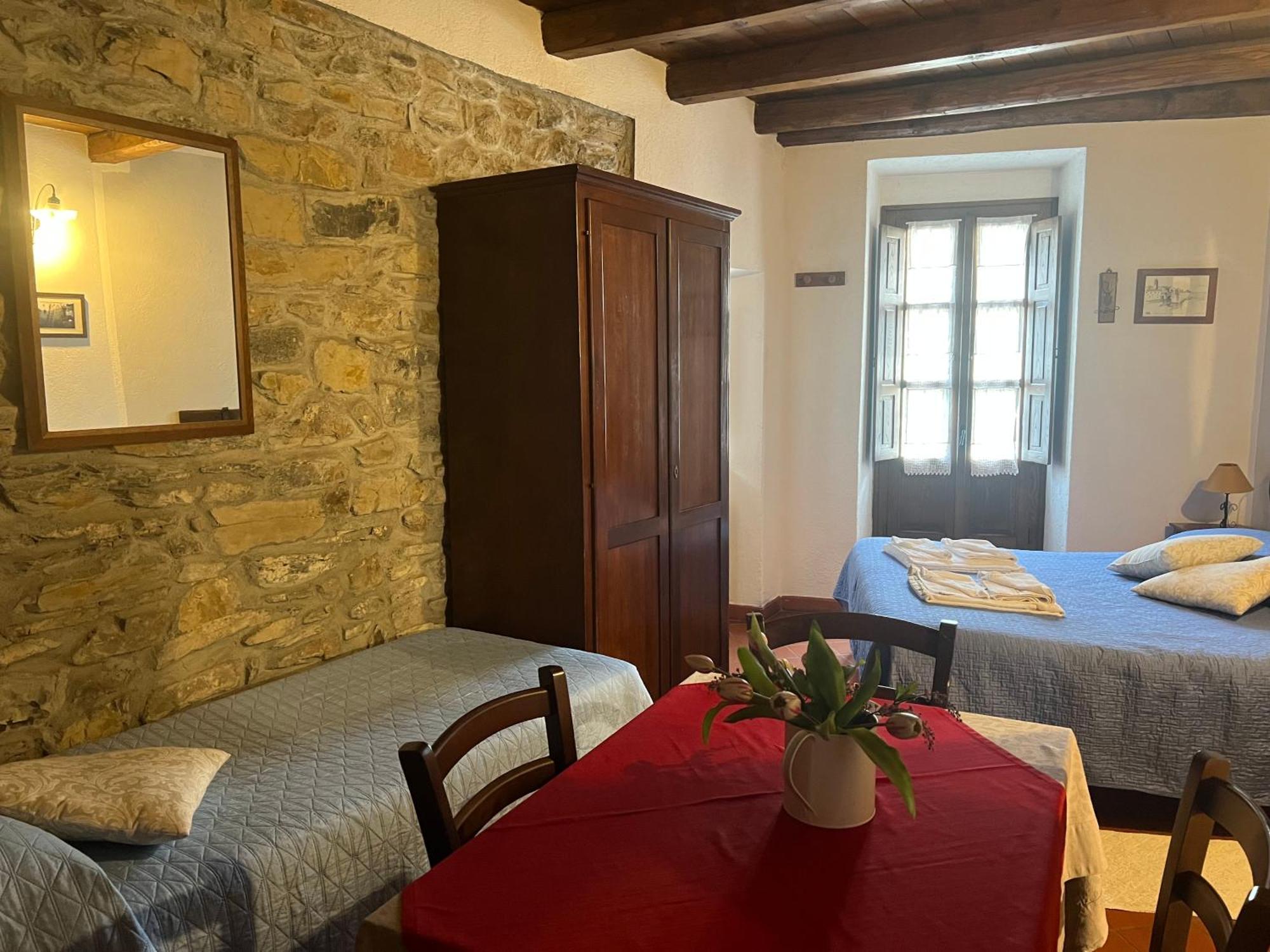 Agriturismo Montagna Verde Apella Licciana Nardi Bagian luar foto