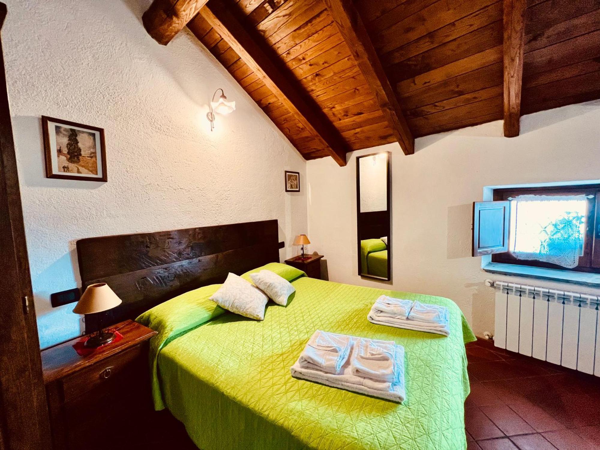 Agriturismo Montagna Verde Apella Licciana Nardi Bagian luar foto