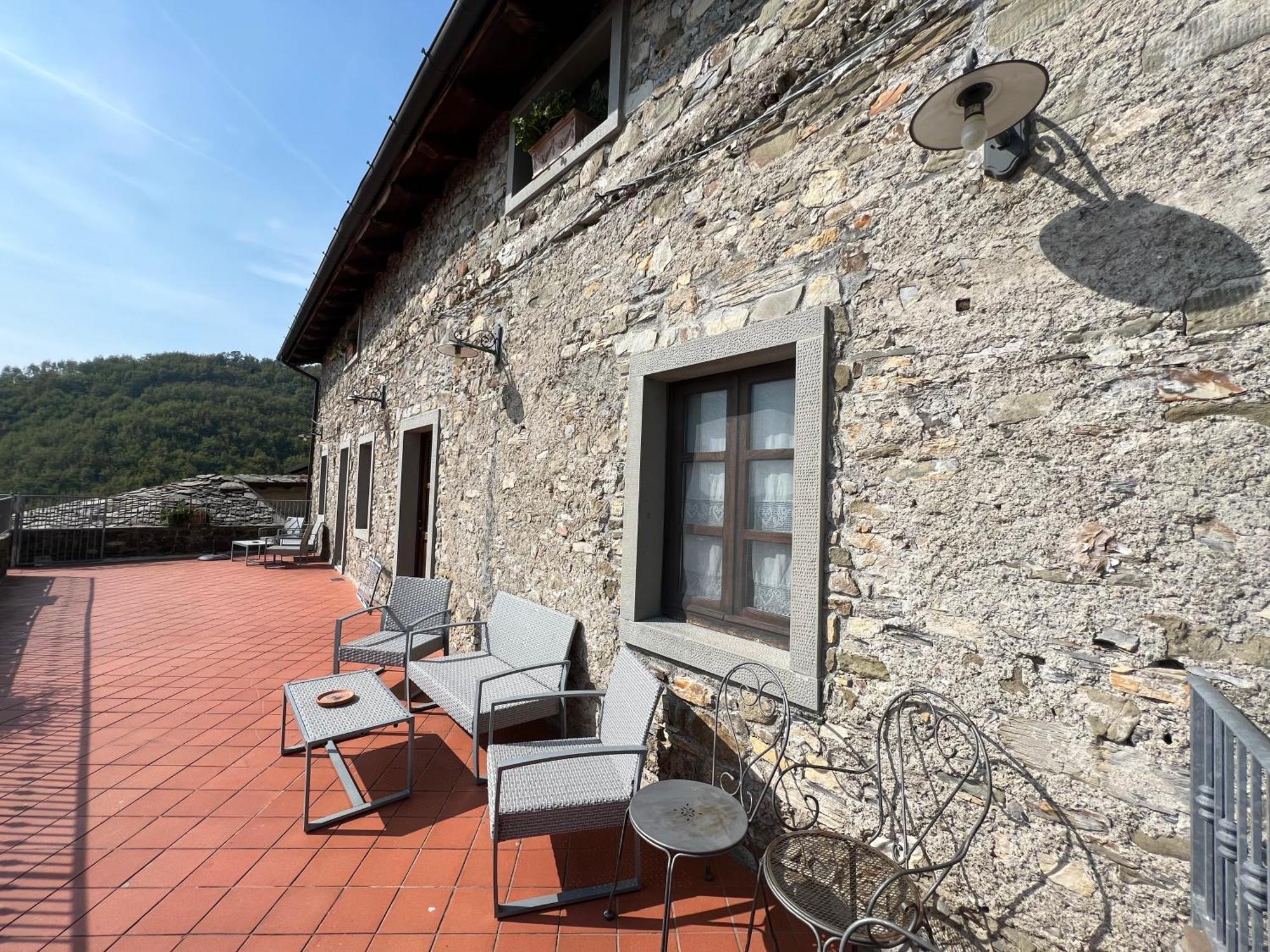 Agriturismo Montagna Verde Apella Licciana Nardi Bagian luar foto
